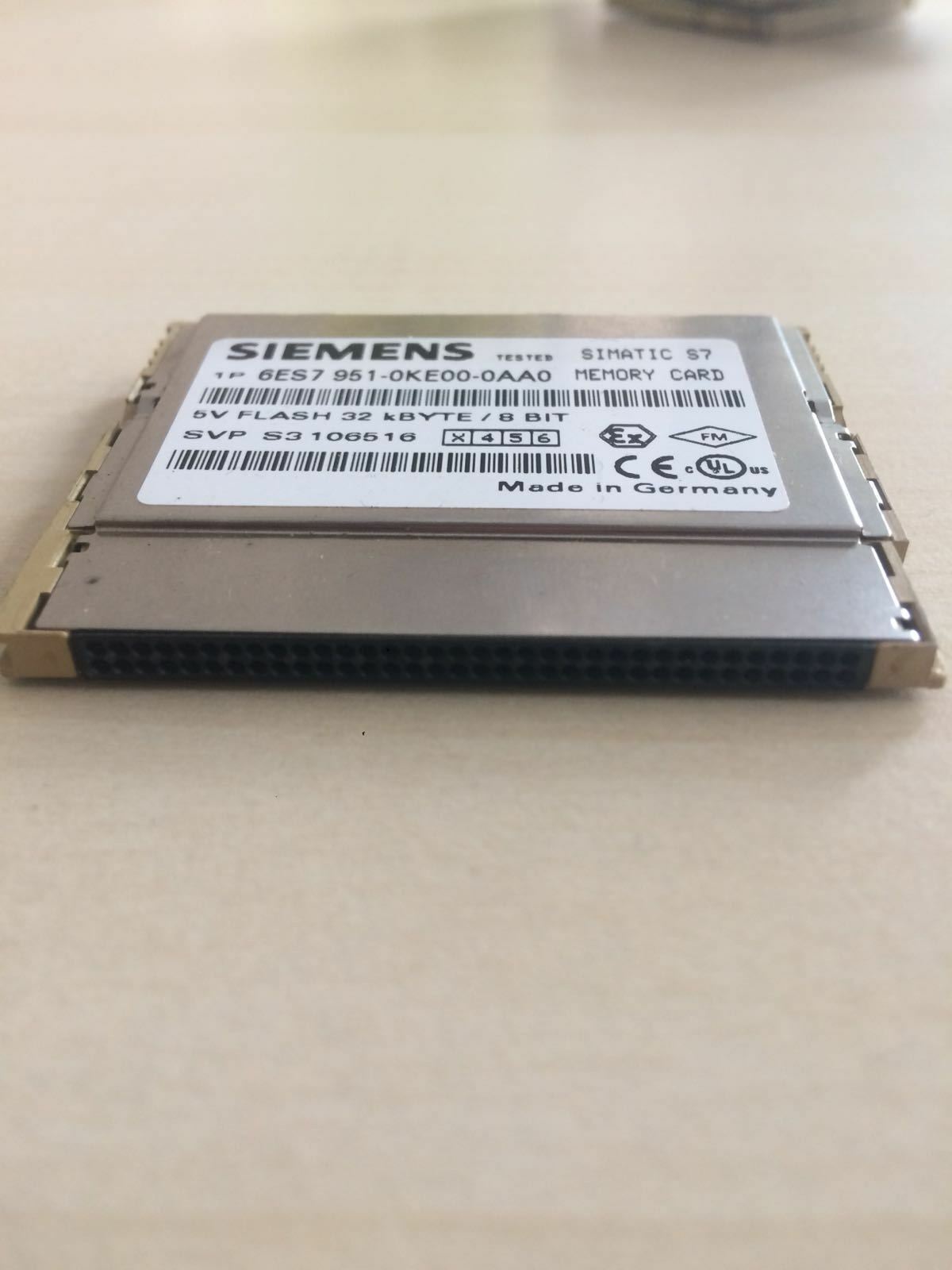 SIEMENS 6ES7 951-0KE00-0AA0 Simatic Memory Card