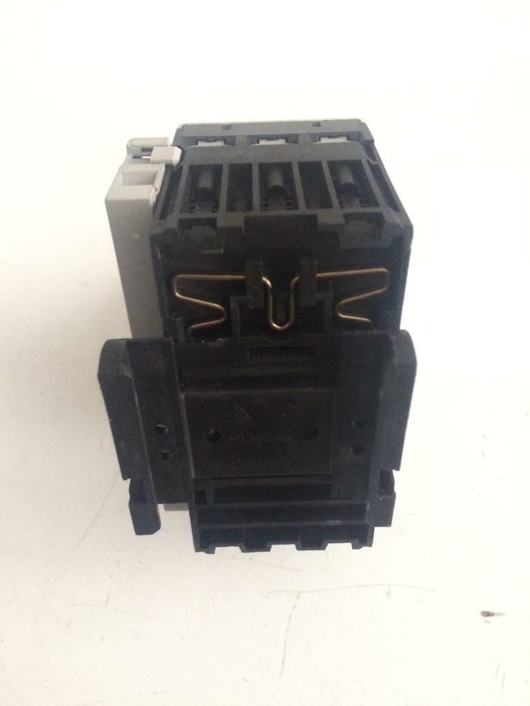 Allen Bradley 140M-D8E-C10 /C Motor Protection Circuit Breaker