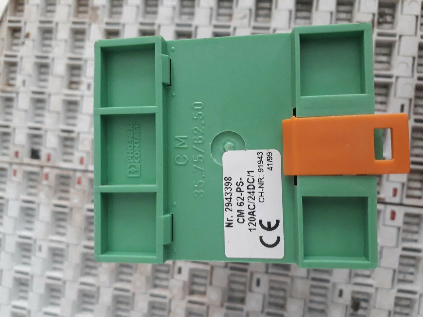 Phoenix Contact Cm 62-ps-120ac/24dc/1 Power Supply 120 Volt in 24 VDC out