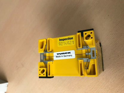 Turck MultiSafe Logic Amplifier Relay MS41-42EX0-R