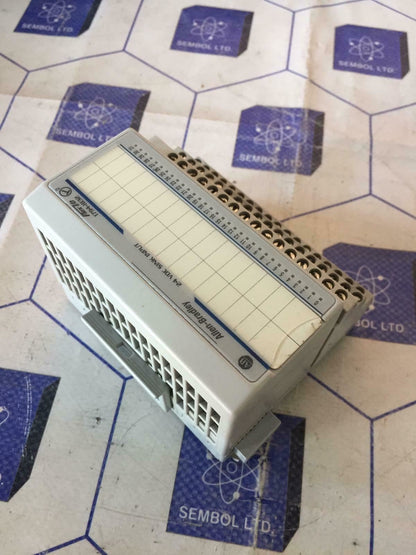 Allan-Bradley FLEXBUS 5VDC 25mA 24VDC 4.1mA 1794-ib32