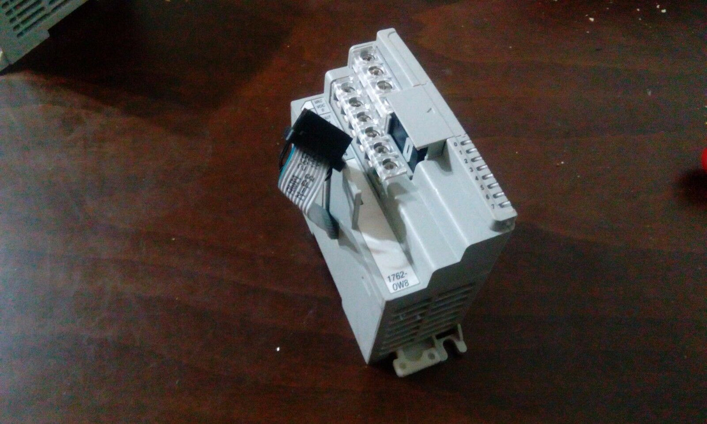 Allen-Bradley 1762-ow8
