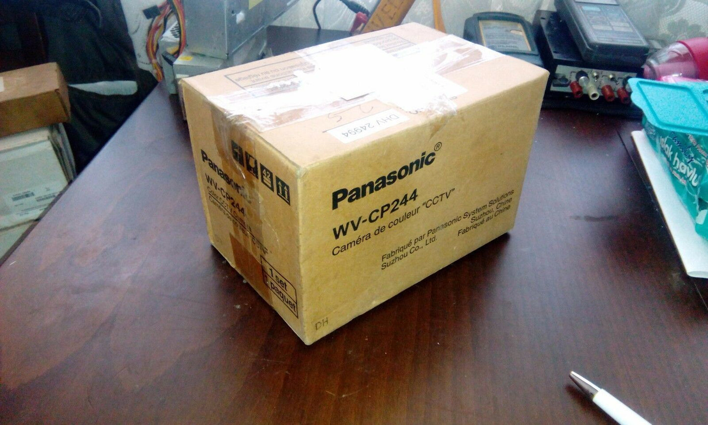 PANASONIC WV-CP244