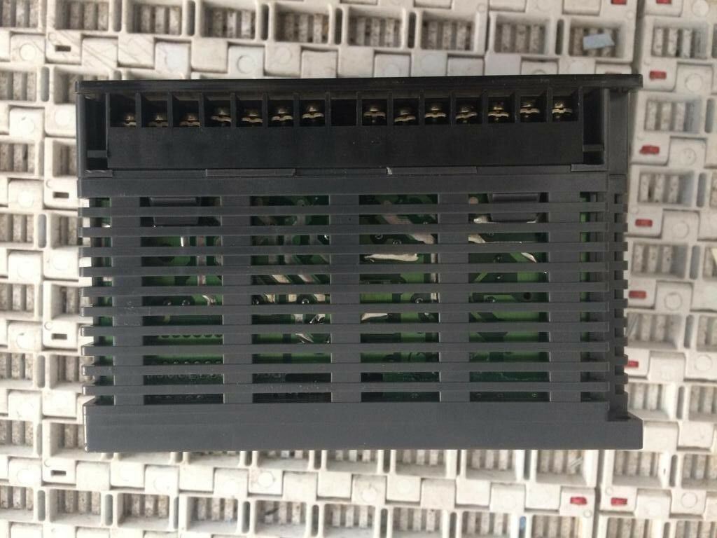 DIRECT LOGIC 105 MICRO PROGRAMMABLE LOGIC CONTROLLER F1-130DR Free Express Ship