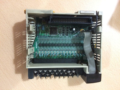 Omron Cqm1-id212 CQM1ID212 CQM1-ID212 PLC Input Unit