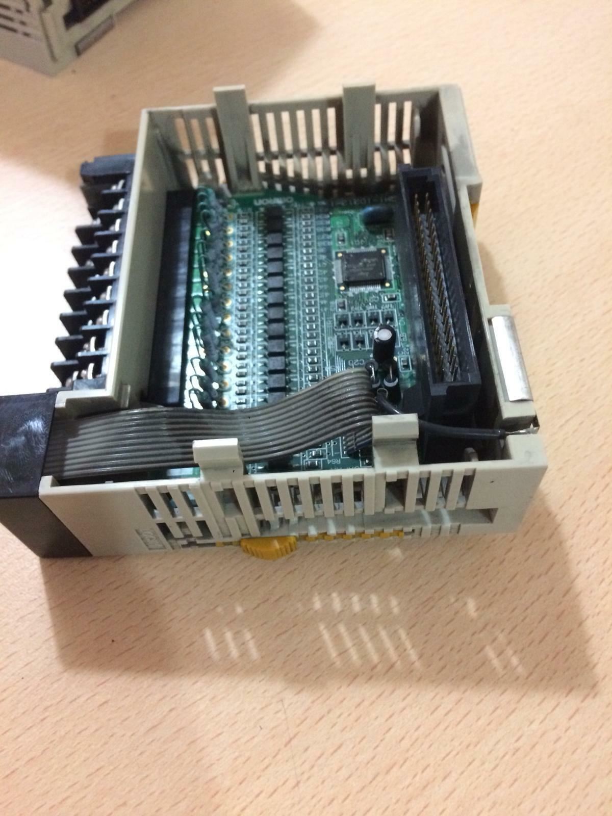 Omron Cqm1-id212 CQM1ID212 CQM1-ID212 PLC Input Unit