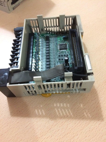 Omron Cqm1-id212 CQM1ID212 CQM1-ID212 PLC Input Unit