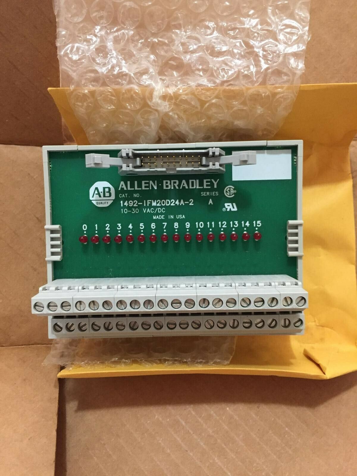 Allen Bradley 1492IFM20D24A2 SERIES A
