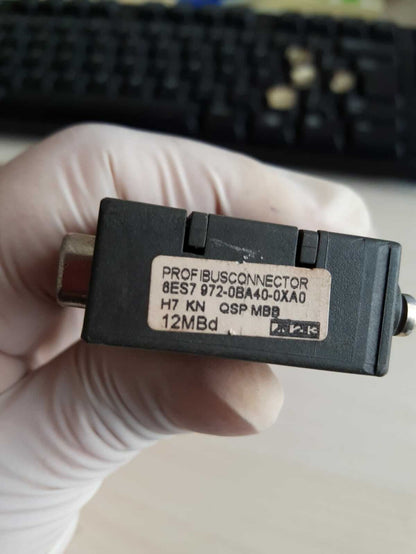 SIEMENS PROFIBUS CONNECTOR 6ES7 972-0BA40-0XA0 Lot Of 5 Pc.