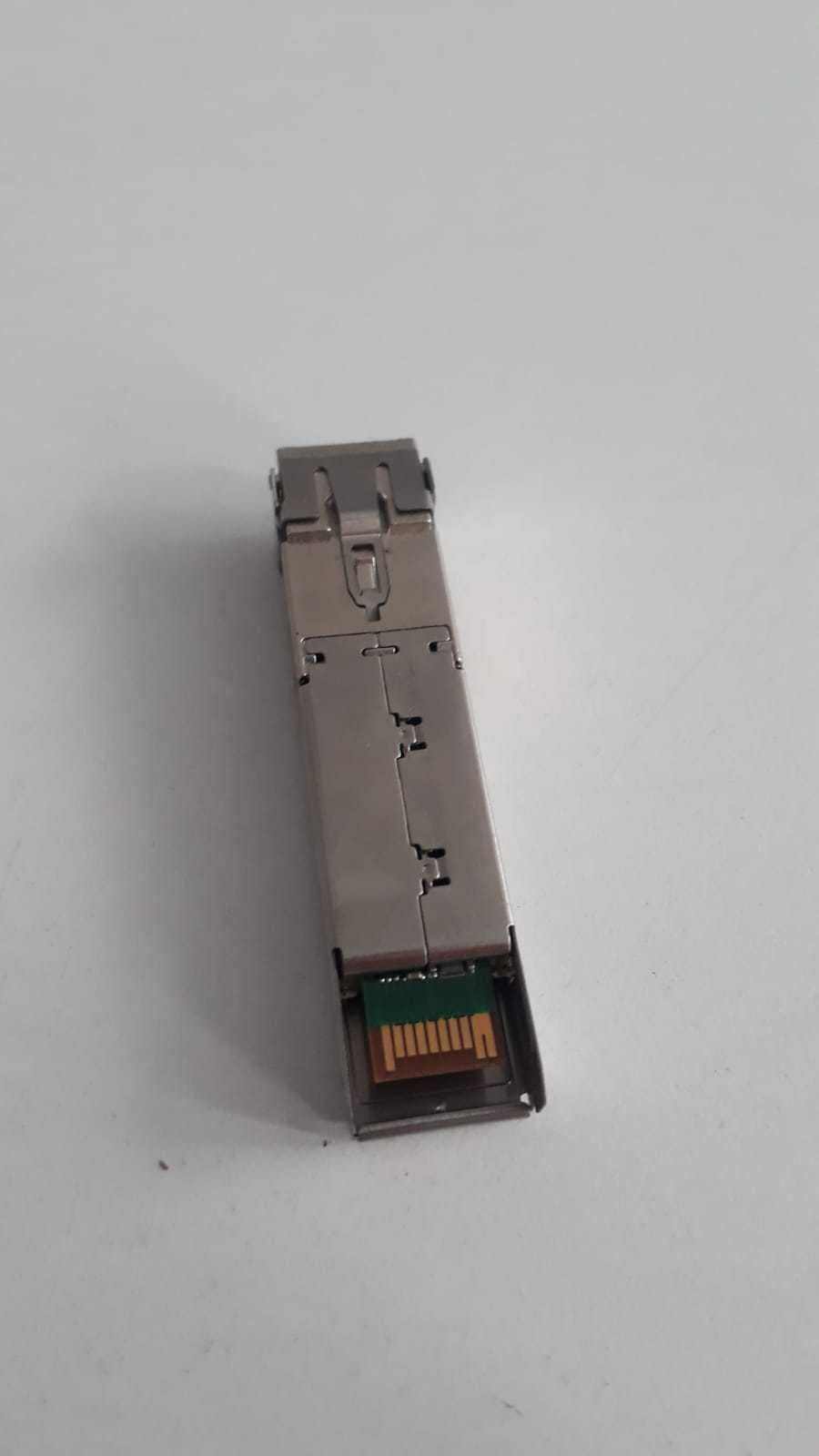 Cisco GLC-GE-100FX 10-2019-01 Transceiver Module