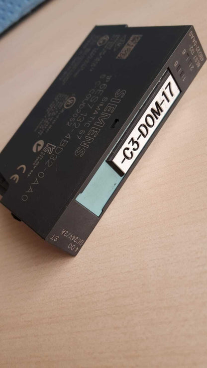 SIEMENS SIMATIK S7 1P 6ES7-132-4BD32-0AA0 OUTPUT MODULE  /LOT1/x4