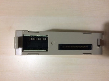 OMRON C200H-OD219 PLC Module