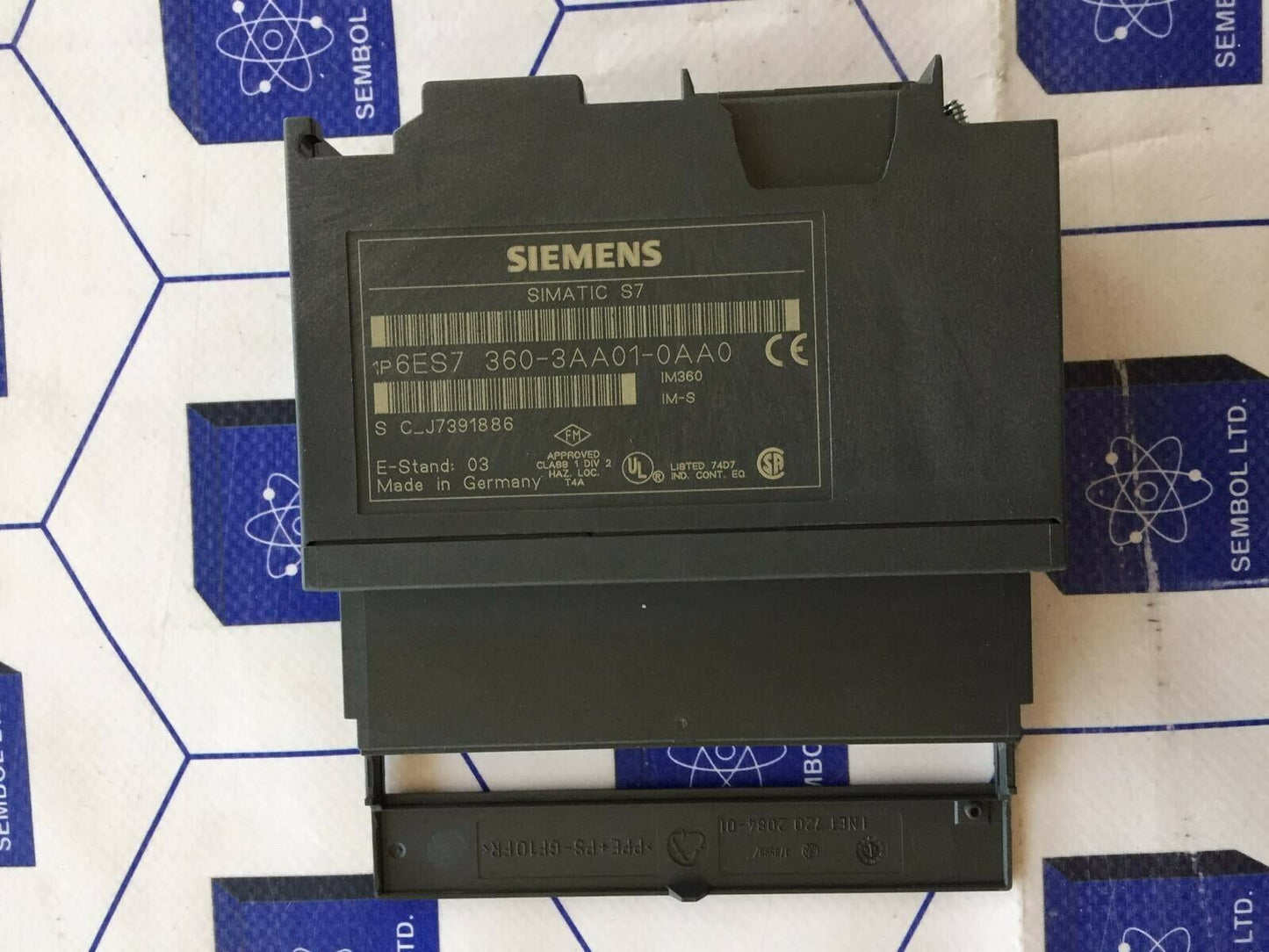 SIEMENS SIMATIC S7 INTERFACE MODULE 6ES7 360-3AA01-0AA0
