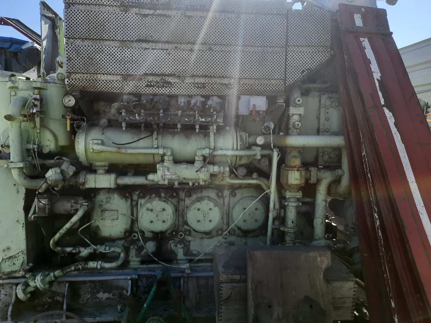 Wartsila 4R22HF Main Engine Generator